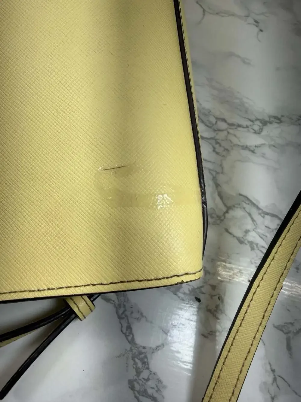 Kate Spade New York Laurel Way Greer Crossbody Bag in Daybreak Yellow